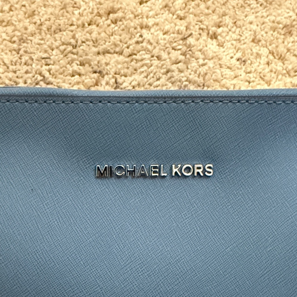 Michael Kors Jet Set Large Saffiano Leather Crossbody Bag + Card Holder | Blue - Picture 3 of 10